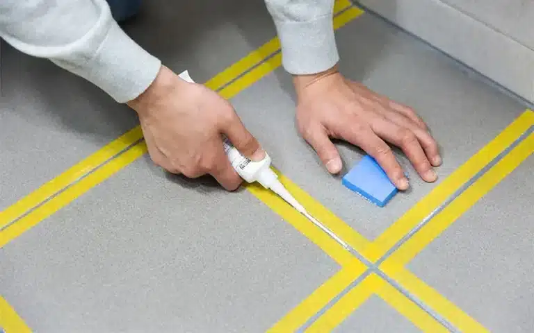 Calcium Formate in Tile Grout: Fast Setting, Chloride-Free Early Strength for Tiling Applications